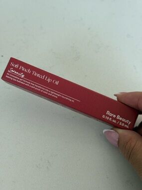 Rare Beauty Soft Pinch Tinted Lip Oil - Serenity (rose pink box)